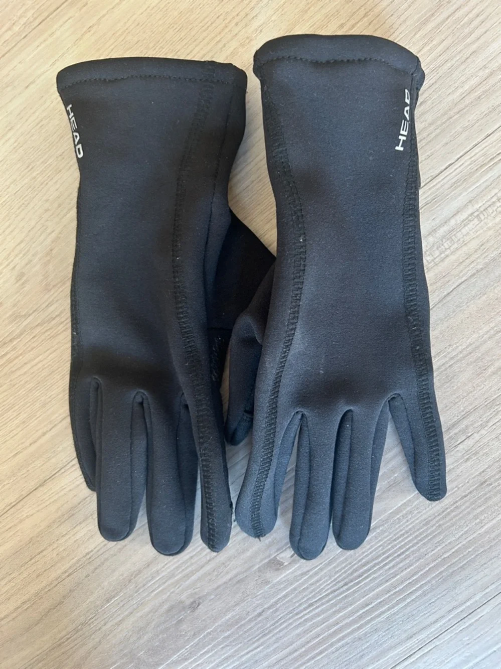 Head ultrafit touchscreen